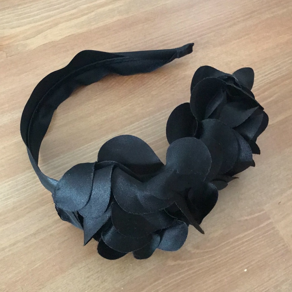 $15 for 3 ⭐️Hair band